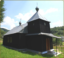 Drevený kostol Krajné Čierno obrázok