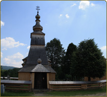 Drevený kostol Ladomírová obrázok