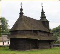 Drevený kostol Ruský Potok - obrázok