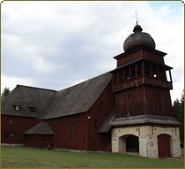 Drevený kostol Svätý Kríž - obrázok